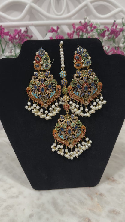 Armeena Earrings & Teeka