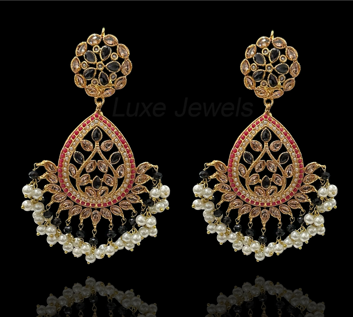 Abeerah Earrings Black