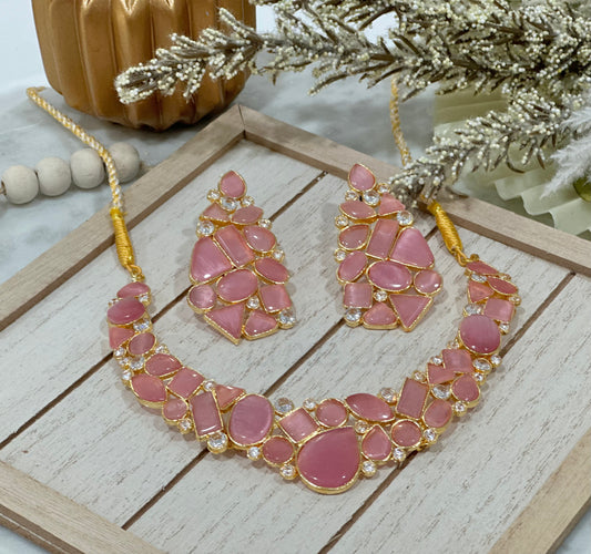 Maya Necklace Set Pink