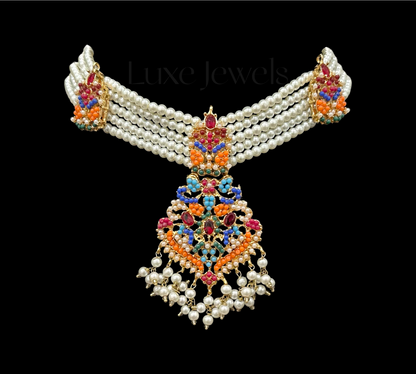 Nagma Choker Set